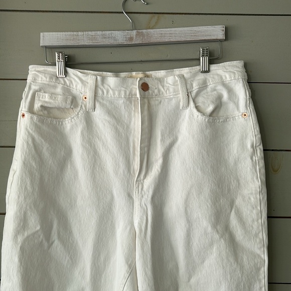 Universal Thread 90s Vintage Straight Jeans – White – Size 12R - Picture 2 of 5